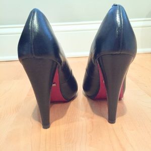 Primadonna (Italian black peep toe heels)